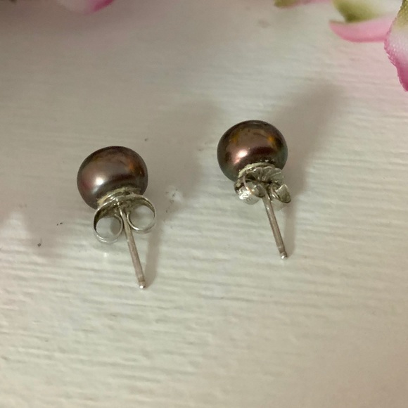 Sold 🆕 Honora Bronze Pearl Earrings - Picture 4 of 5